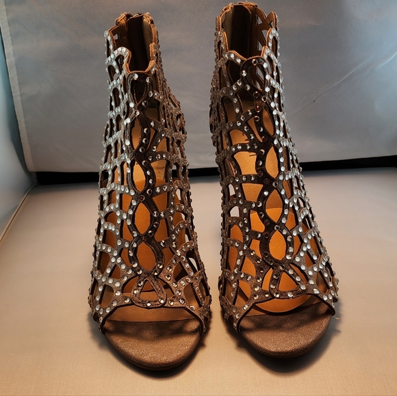 Nine West Rhinestone Evening Shoe Size 8.5M - Picture 6 of 8